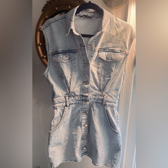 Zara Dresses & Skirts - Zara denim button down collared dress, size M